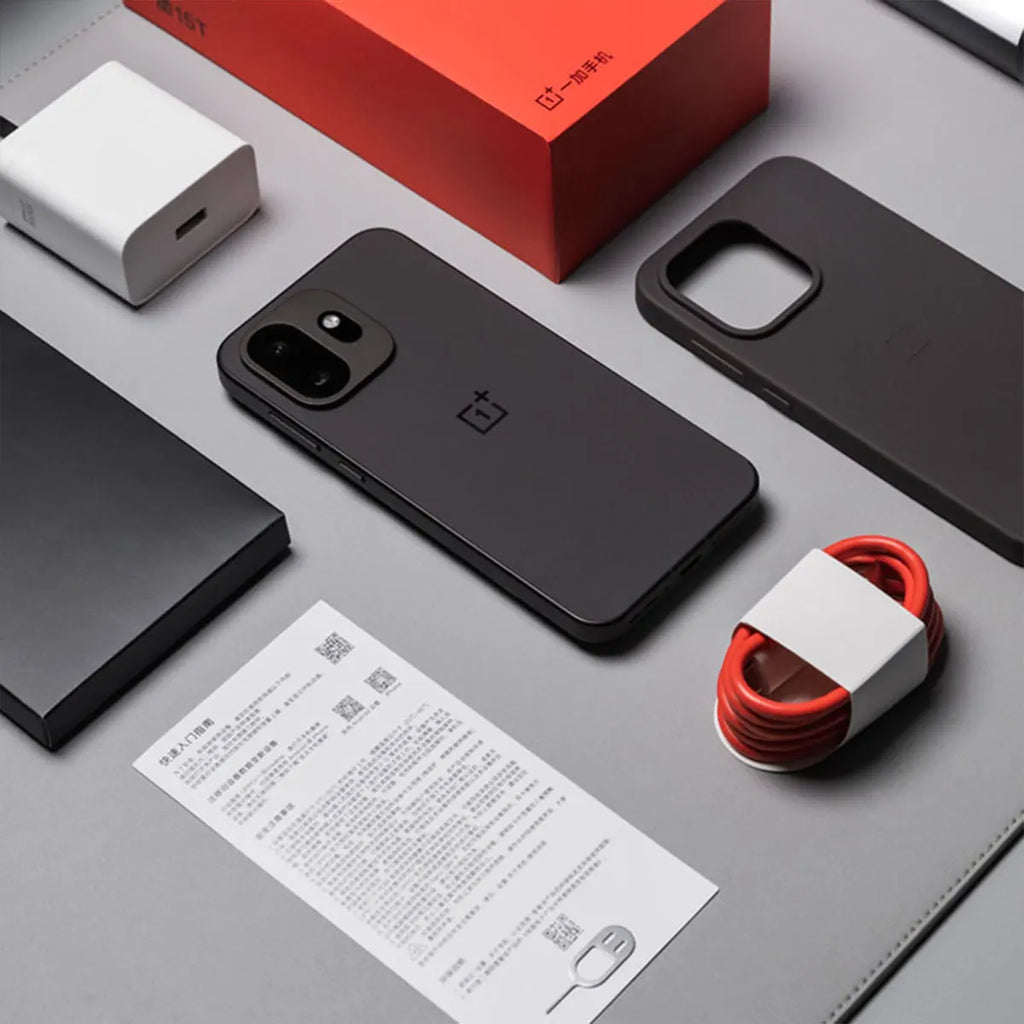 OnePlus 15T Unlocked 5G Smartphone Snapdragon 8 Elite Gen 5 6.32'' 165Hz Screen 7500mAh 100W Wired 50W Wireless 50MP Camera NFC